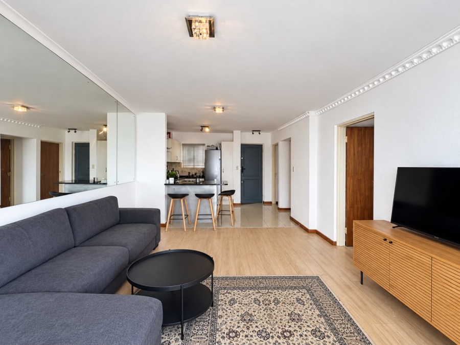 2 Bedroom Property for Sale in Green Point Western Cape